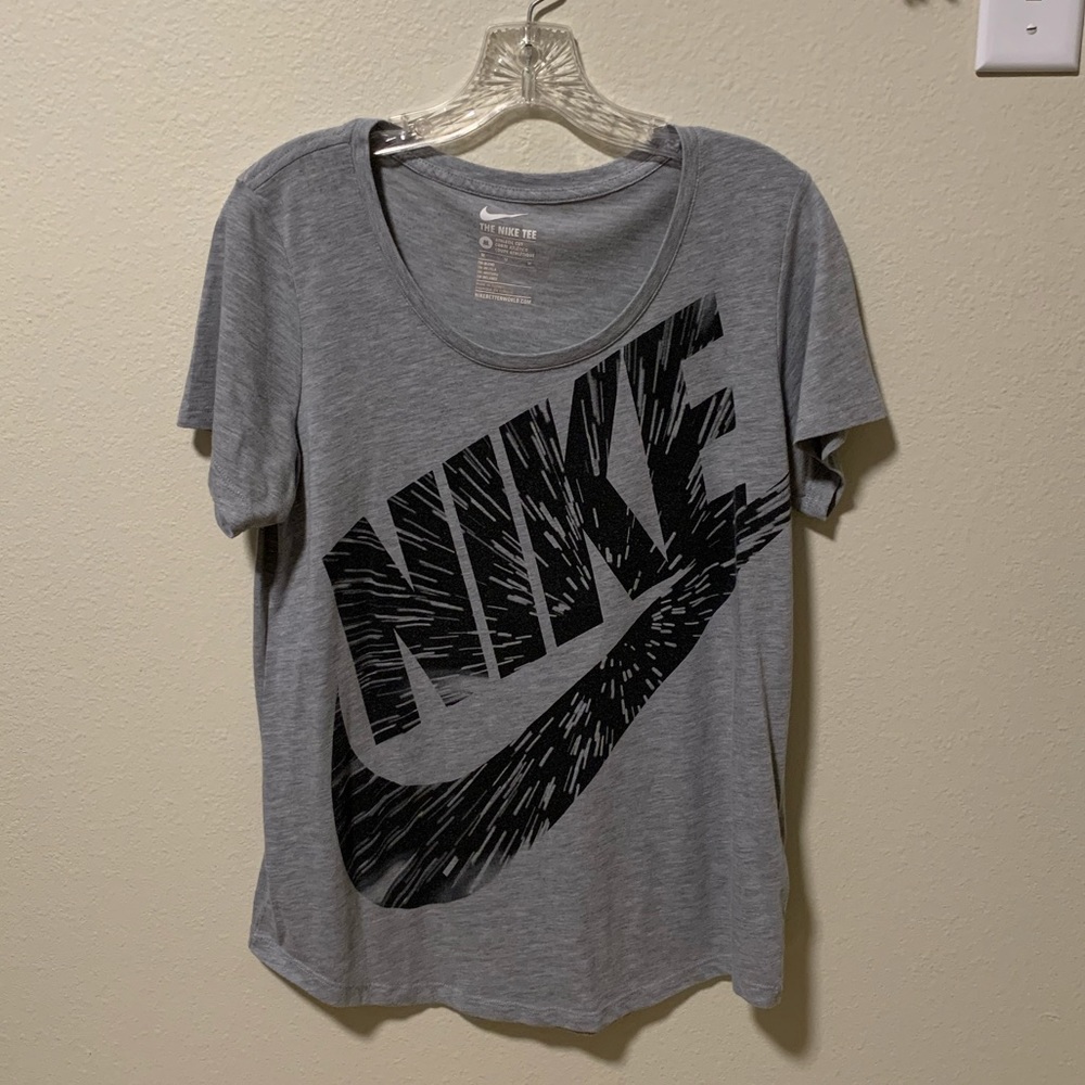 Women’s Nike Shirt